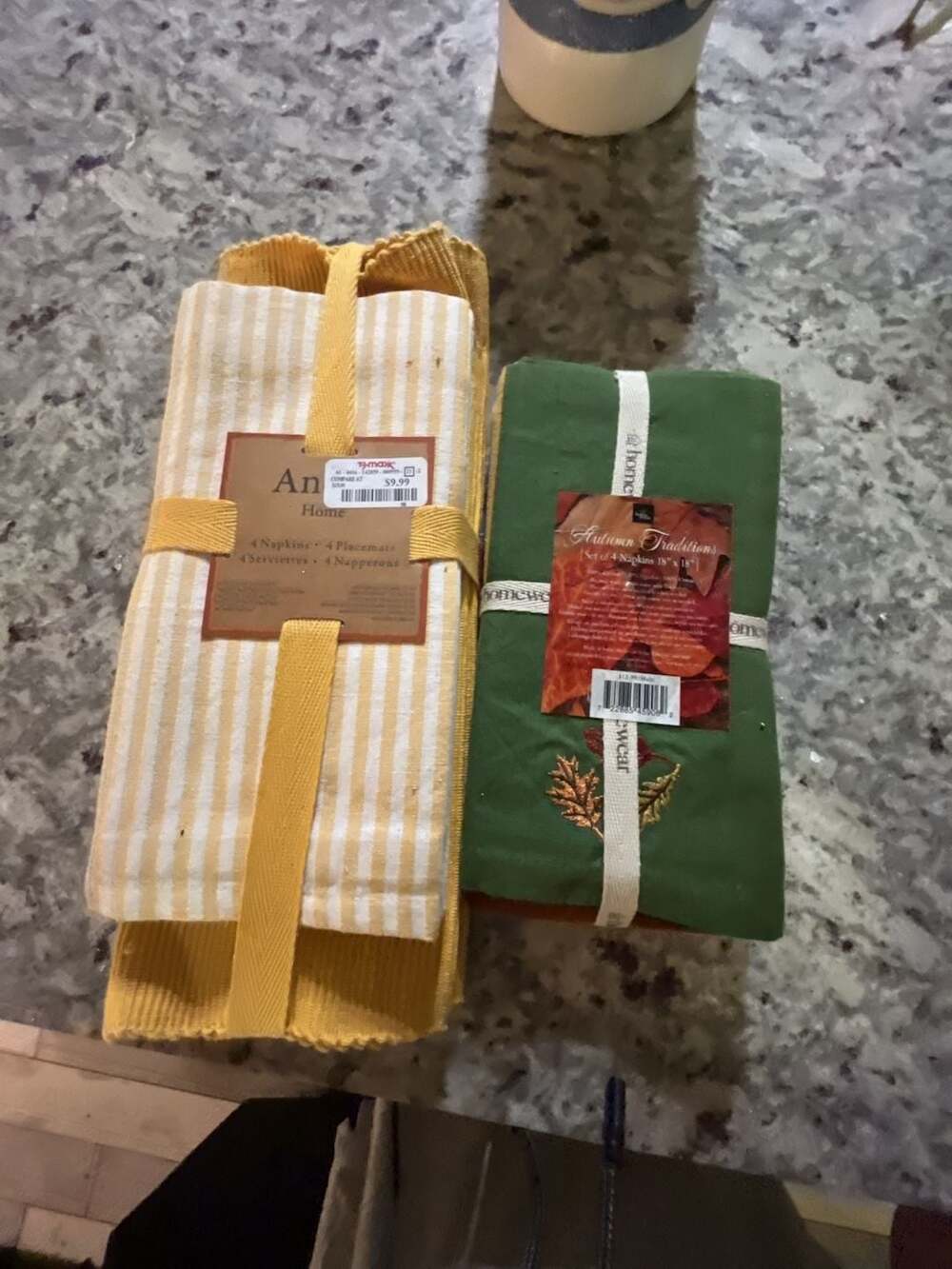 Autumn Traditions Napkin and Placemat Set and napkin set